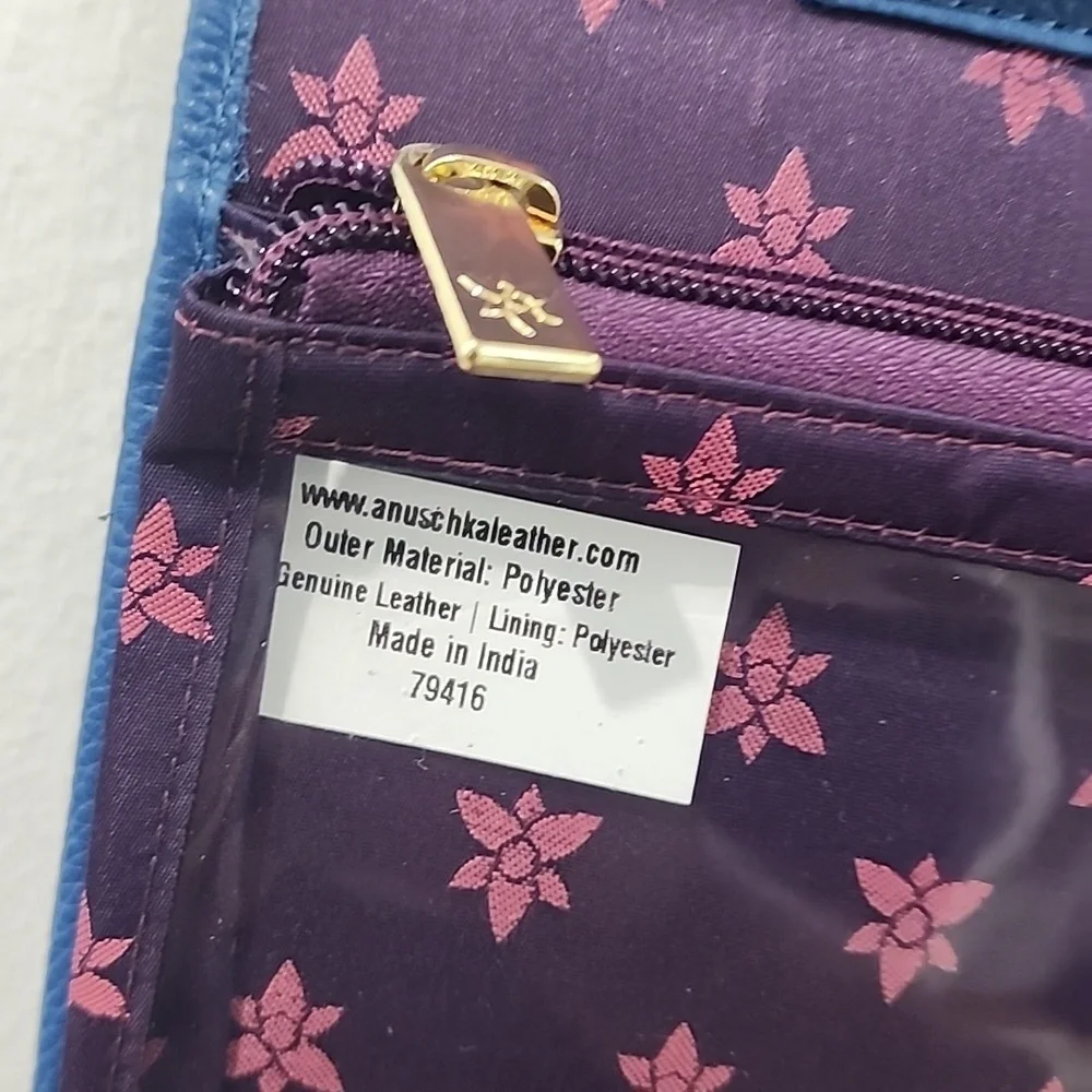 Anuschka new tags